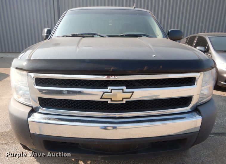 image for item DH2554 2008 Chevrolet Silverado 1500 Crew Cab pickup truck