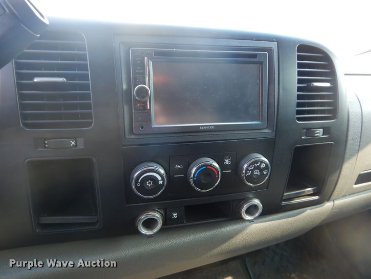 image for item DH2554 2008 Chevrolet Silverado 1500 Crew Cab pickup truck