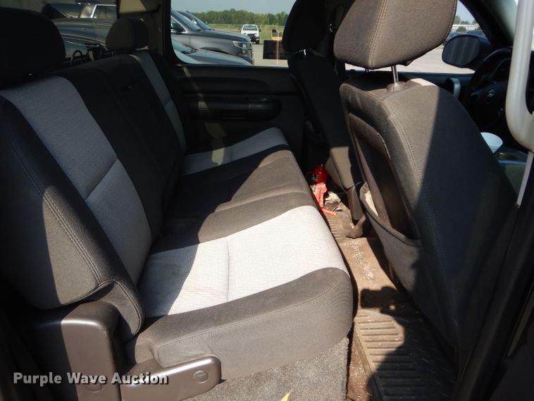 image for item DH2554 2008 Chevrolet Silverado 1500 Crew Cab pickup truck