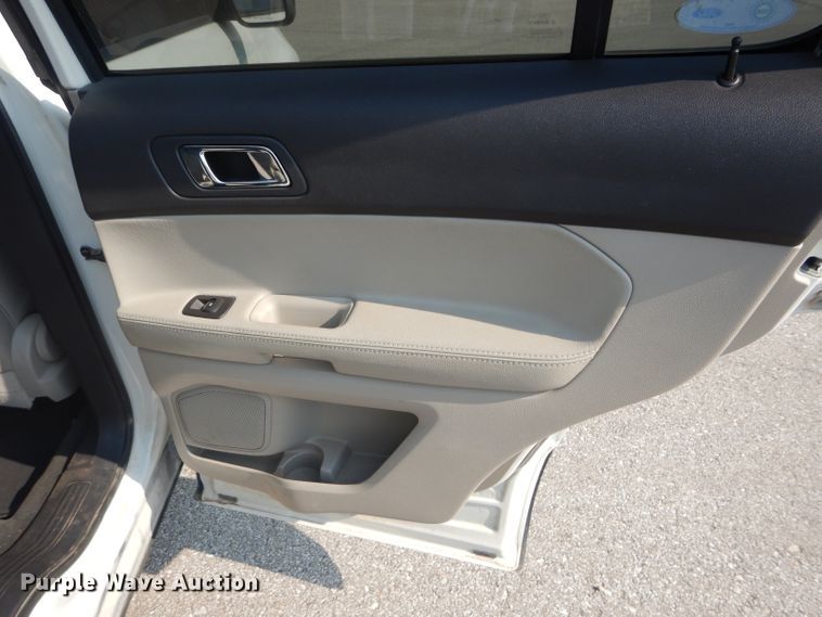 image for item DH2555 2011 Ford Explorer SUV