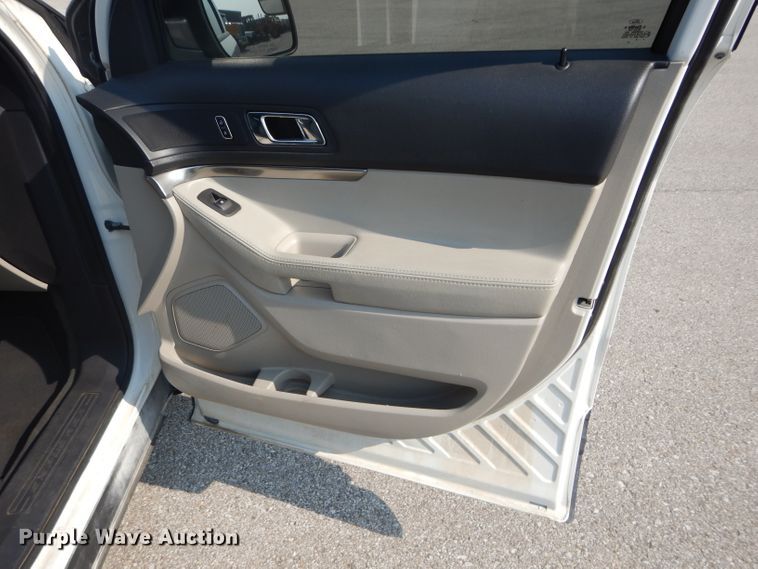 image for item DH2555 2011 Ford Explorer SUV