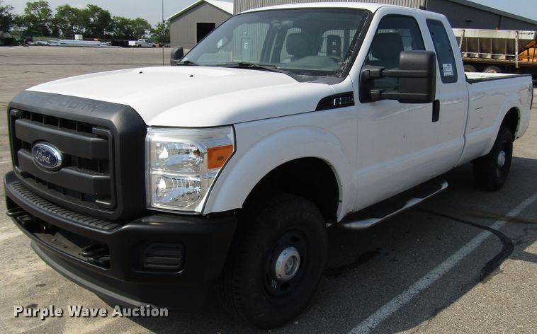 image for item DH2559 2011 Ford F250 Super Duty SuperCab pickup truck