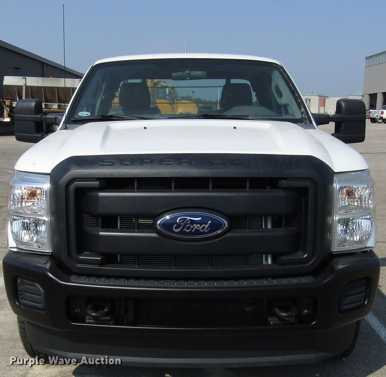 image for item DH2559 2011 Ford F250 Super Duty SuperCab pickup truck