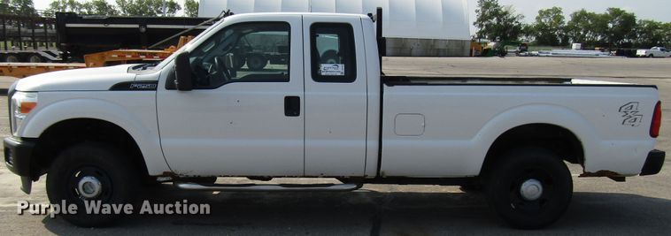 image for item DH2559 2011 Ford F250 Super Duty SuperCab pickup truck