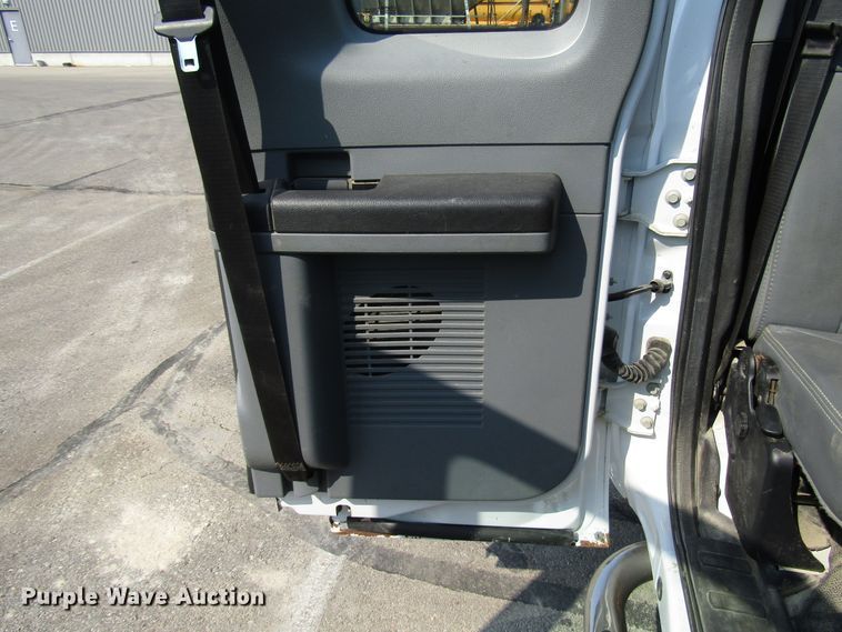 image for item DH2559 2011 Ford F250 Super Duty SuperCab pickup truck