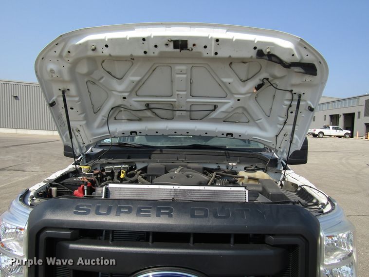 image for item DH2559 2011 Ford F250 Super Duty SuperCab pickup truck