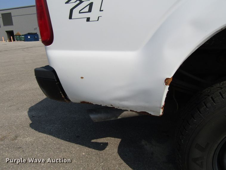 image for item DH2559 2011 Ford F250 Super Duty SuperCab pickup truck