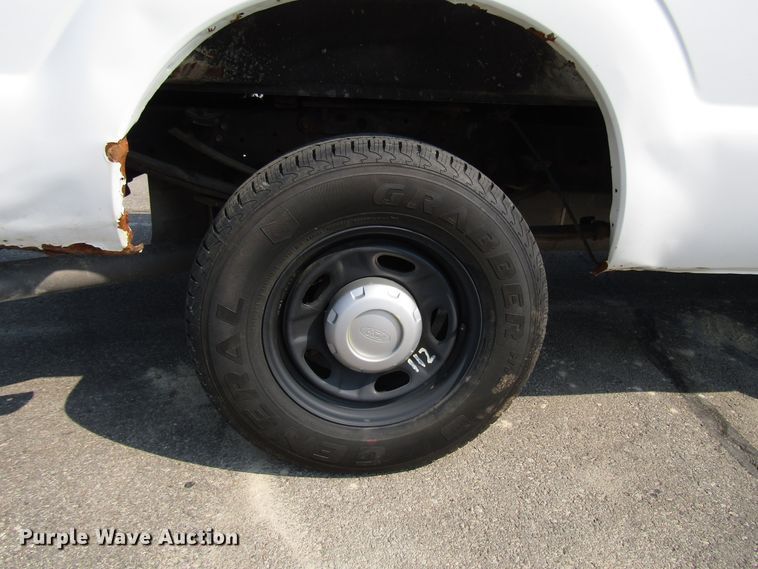 image for item DH2559 2011 Ford F250 Super Duty SuperCab pickup truck