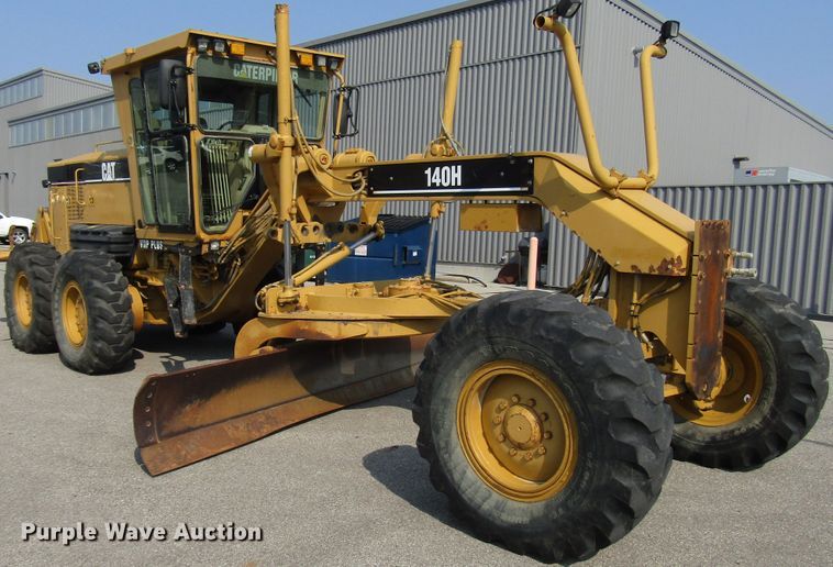 image for item DH2560 2005 Caterpillar 140H motor grader