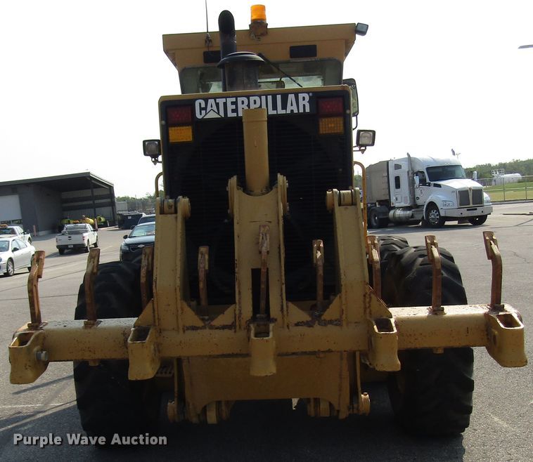 image for item DH2560 2005 Caterpillar 140H motor grader
