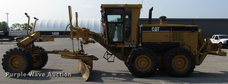 image for item DH2560 2005 Caterpillar 140H motor grader