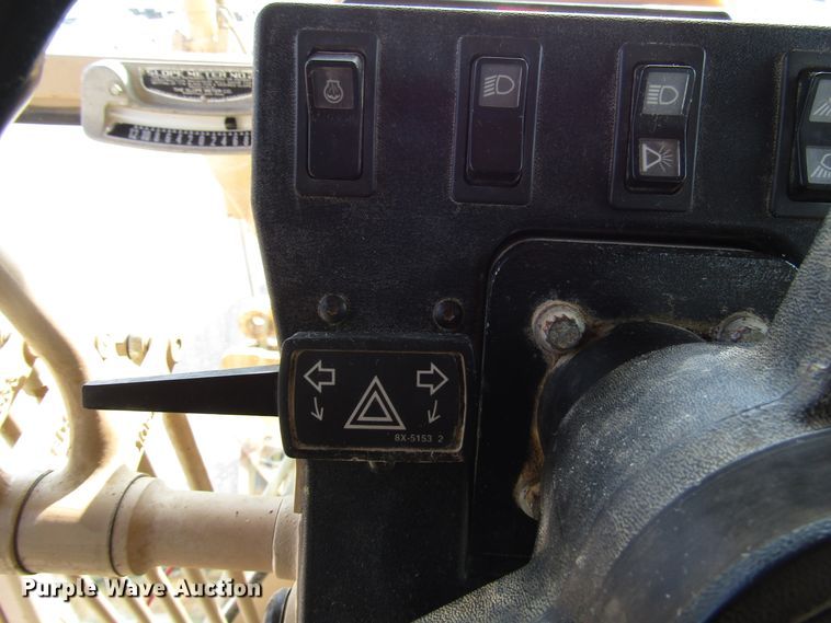 image for item DH2560 2005 Caterpillar 140H motor grader