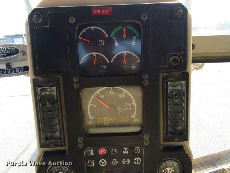 image for item DH2560 2005 Caterpillar 140H motor grader