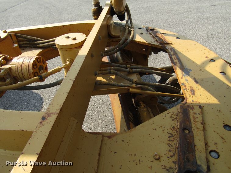 image for item DH2560 2005 Caterpillar 140H motor grader