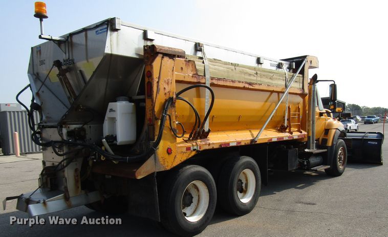 image for item DH2561 2009 International 7500 dump truck