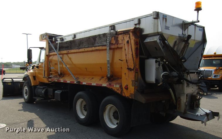 image for item DH2561 2009 International 7500 dump truck