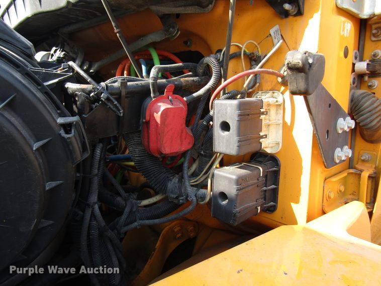 image for item DH2561 2009 International 7500 dump truck