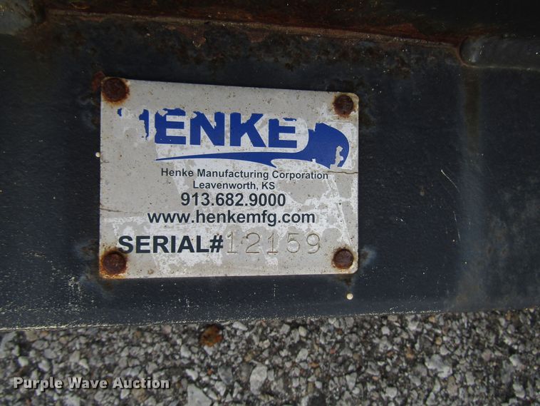 image for item DH2561 2009 International 7500 dump truck