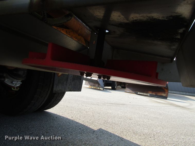 image for item DH2561 2009 International 7500 dump truck