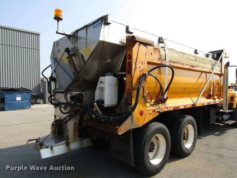 image for item DH2561 2009 International 7500 dump truck