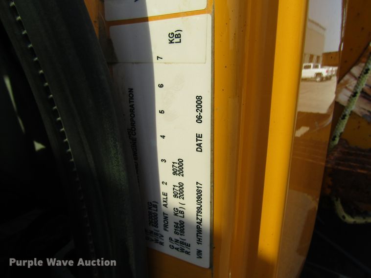 image for item DH2561 2009 International 7500 dump truck