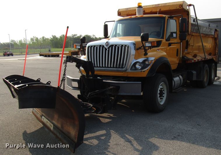 image for item DH2562 2008 International 7600 dump truck