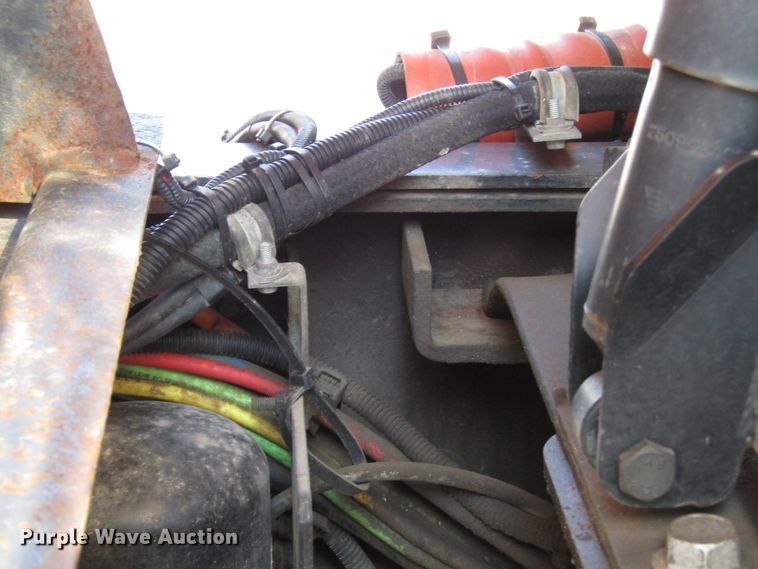 image for item DH2562 2008 International 7600 dump truck