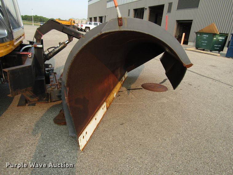 image for item DH2563 2006 International 7600 dump truck