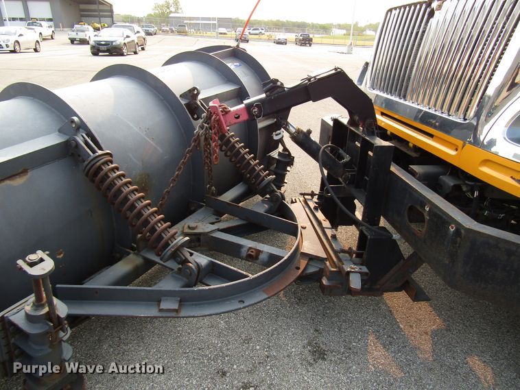 image for item DH2563 2006 International 7600 dump truck