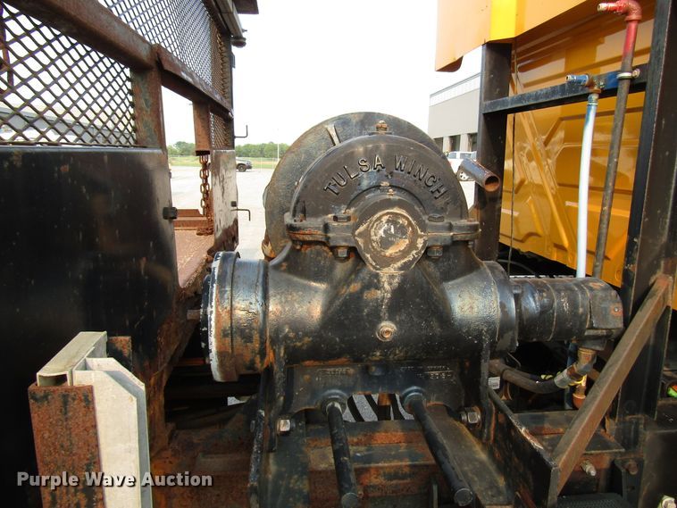 image for item DH2563 2006 International 7600 dump truck