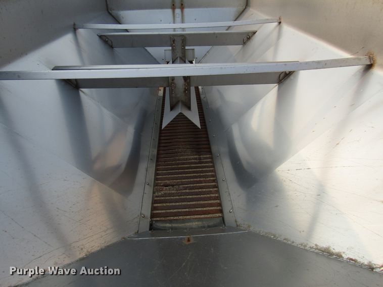 image for item DH2563 2006 International 7600 dump truck