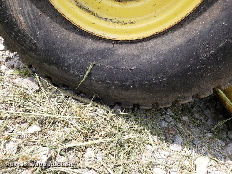 image for item ET9872 John Deere LT160 lawn mower