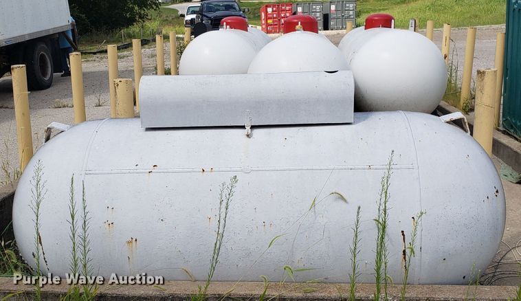 image for item ET9876 (4) propane tanks