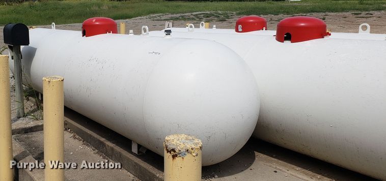 image for item ET9876 (4) propane tanks