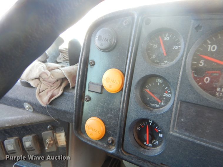 image for item FC9935 2003 Freightliner FS65 Thomas school bus