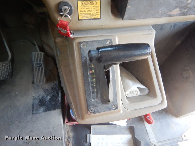 image for item FC9935 2003 Freightliner FS65 Thomas school bus