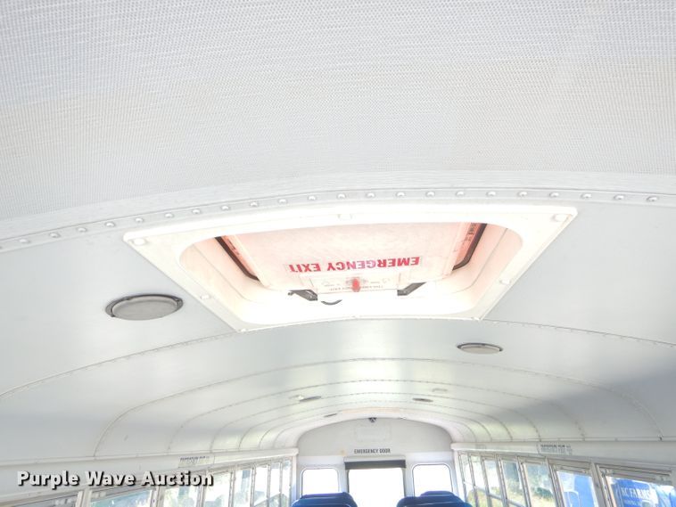 image for item FC9935 2003 Freightliner FS65 Thomas school bus