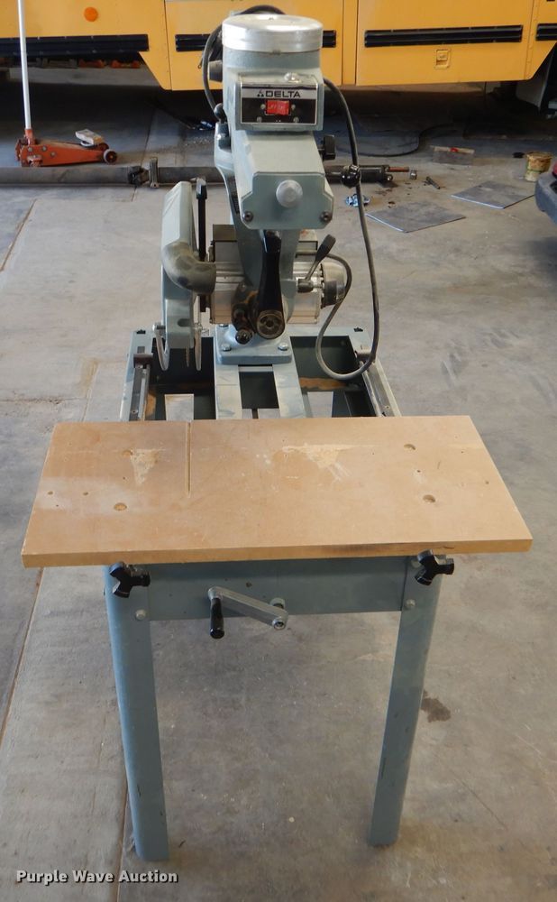 image for item FG9772 Delta radial arm saw