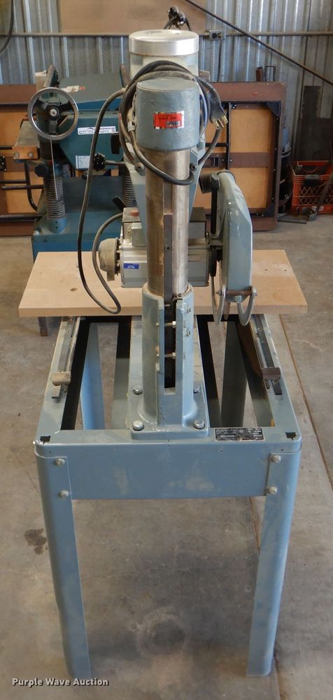 image for item FG9772 Delta radial arm saw