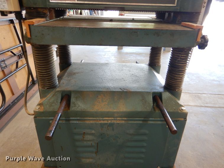 image for item FG9773 Wood planer