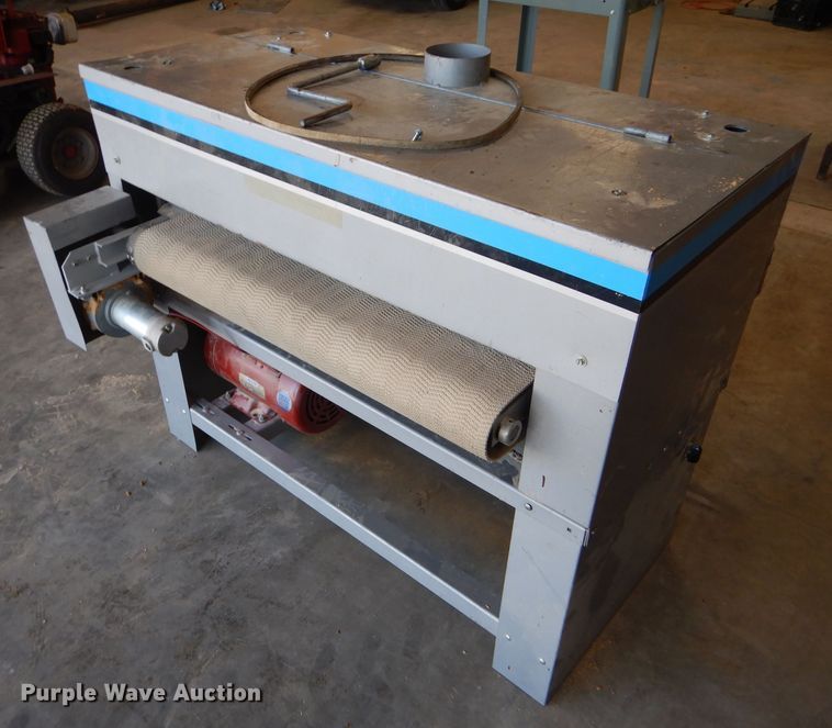 image for item FG9774 Woodsmaster Tool W-3875 drum sander