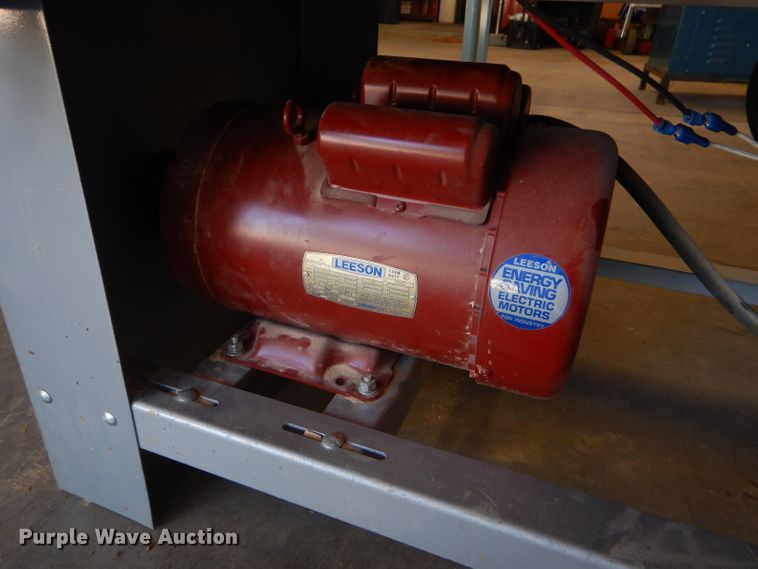 image for item FG9774 Woodsmaster Tool W-3875 drum sander