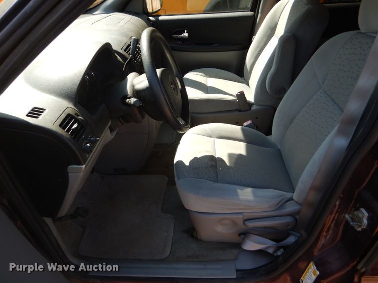 image for item FG9775 2008 Chevrolet Uplander LS van