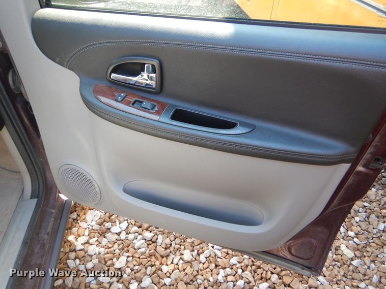 image for item FG9775 2008 Chevrolet Uplander LS van