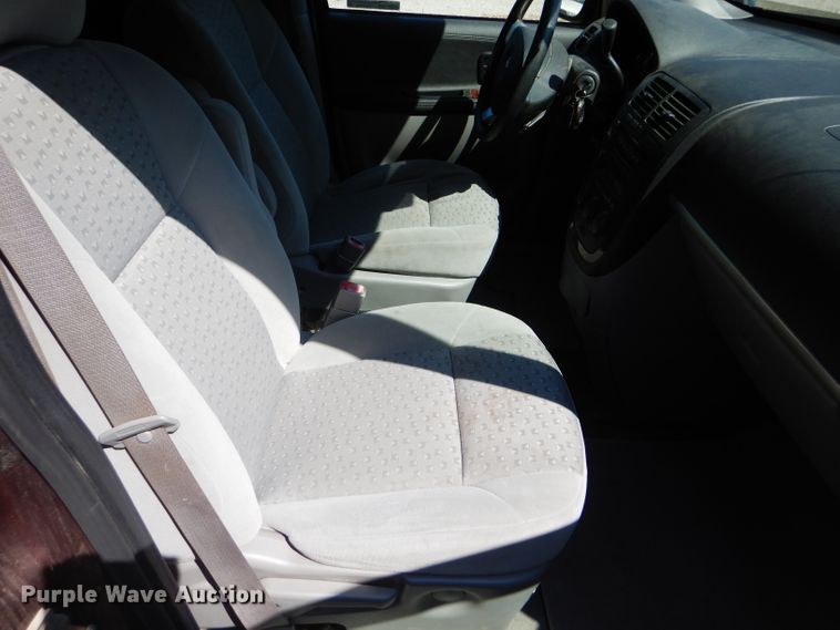 image for item FG9775 2008 Chevrolet Uplander LS van