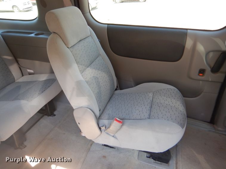 image for item FG9775 2008 Chevrolet Uplander LS van