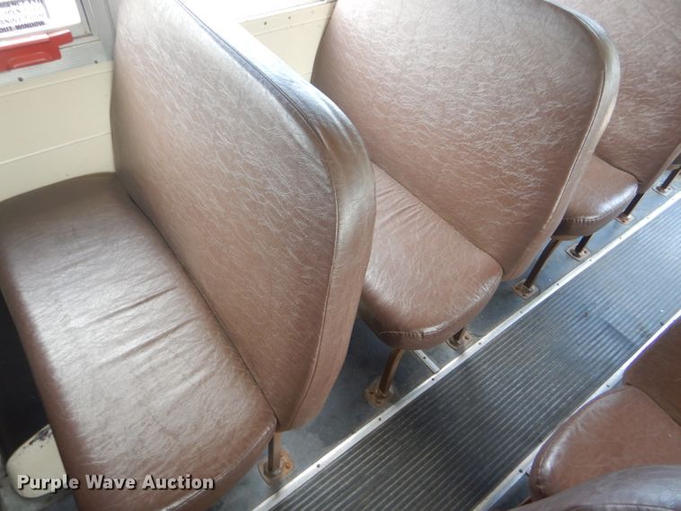 image for item FG9814 1994 Chevrolet Blue Bird school bus