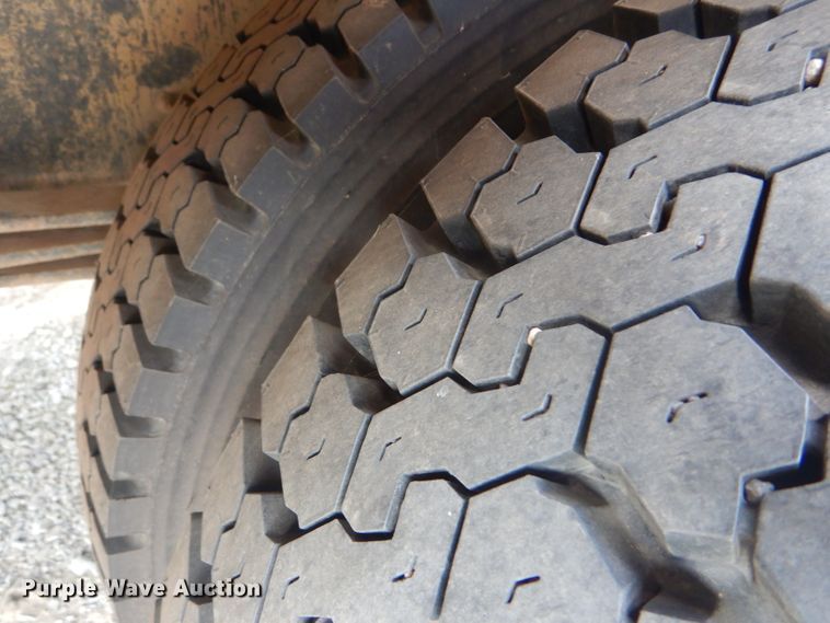 image for item FG9814 1994 Chevrolet Blue Bird school bus