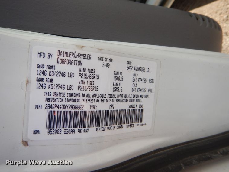 image for item FG9815 2000 Dodge Caravan mini van