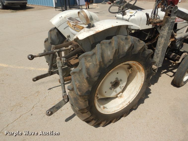 image for item FG9816 Satoh S-650G tractor